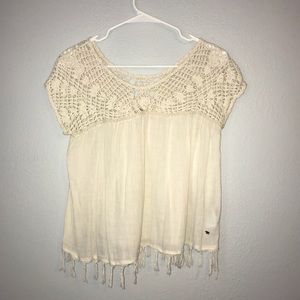 AEO crochet top